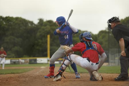 Chatham scores 5 unanswered runs to spur 9-6 victory over Brewster